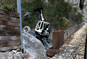 Travaux d'accès difficiles pelle araignée